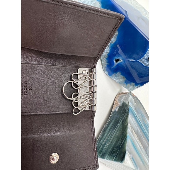 Authentic Gucci brown leather key holder. Made in Italy. EUC NO CALLOUTS - Picture 5 of 5